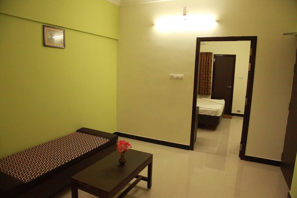 Jeyam Residency, Kumbakonam Hotel Room photo
